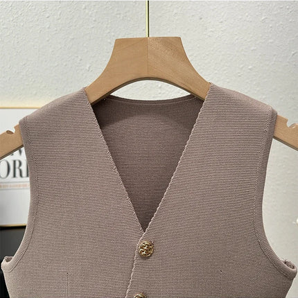 New Summer Women Knitted V-Neck Sleeveless Slim Vest 2025 Female Fashion Solid Single Breasted Tank Tops