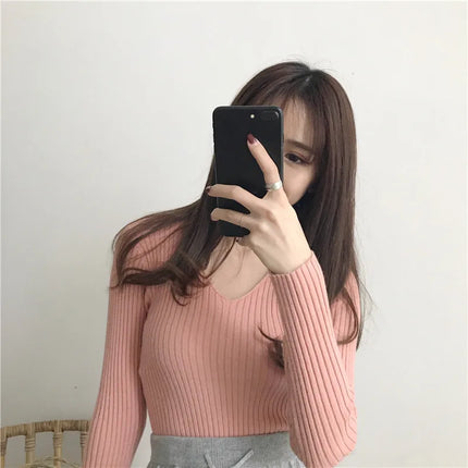 Korean Autumn V Neck Sweater Knitted Fashion Sweaters 2025 Slim Winter Tops For Women Pullover Jumper Pull Femme Truien Dames