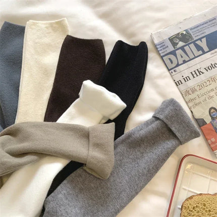 2025 Autumn Winter Fashion Slim Jumpers Top Solid Sweater Women Turtleneck Knitted Pullovers Harajuku Soft Warm Knitwear Sweater