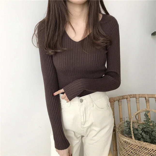 Korean Autumn V Neck Sweater Knitted Fashion Sweaters 2025 Slim Winter Tops For Women Pullover Jumper Pull Femme Truien Dames