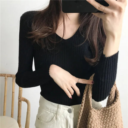 Korean Autumn V Neck Sweater Knitted Fashion Sweaters 2025 Slim Winter Tops For Women Pullover Jumper Pull Femme Truien Dames